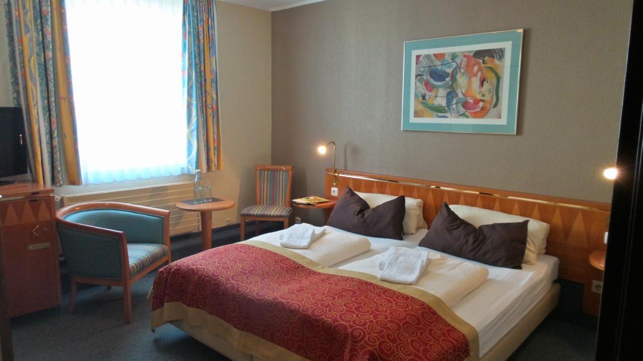 Hotel Alt Montjoie Eksteriør bilde