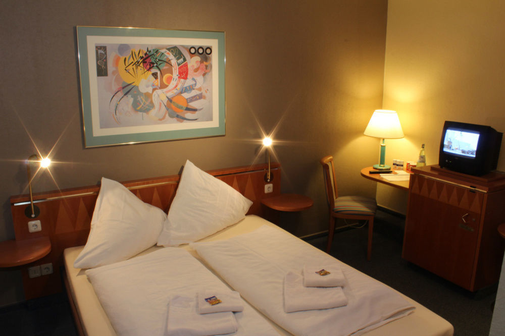 Hotel Alt Montjoie Eksteriør bilde