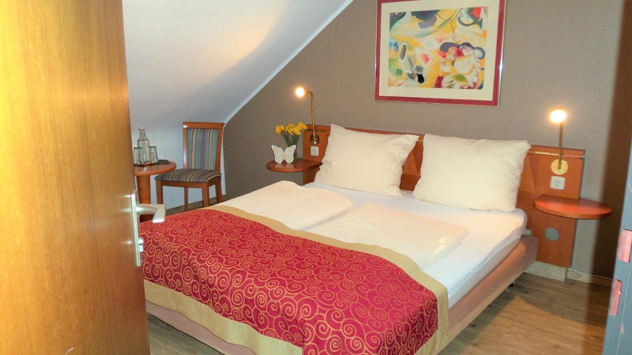 Hotel Alt Montjoie Eksteriør bilde
